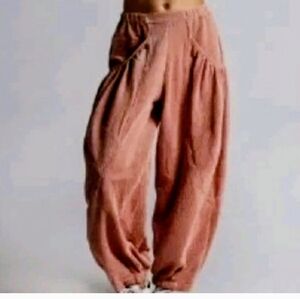 BDG Em Corduroy Pocket Pant - Prune/Plum XS. New